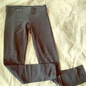 Black soft stretchy leggings